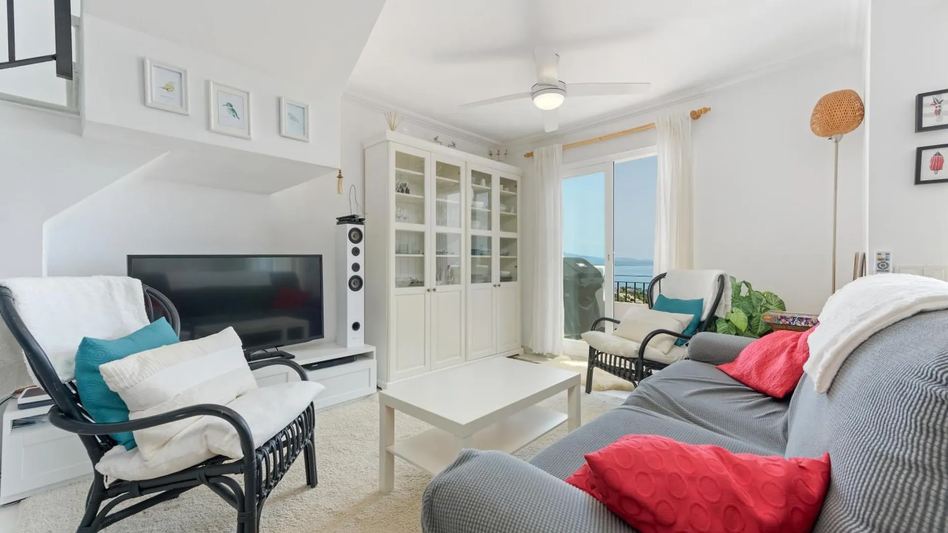 Casa Vedia Ankerstedt contacts